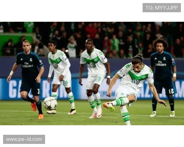 狼堡球员近期表现稳健,整体状态持续提升 狼堡球员近期表现稳健,整体状态持续提升